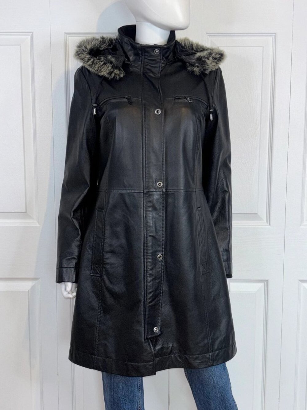 DANIER women's 3/1 leather coat size small